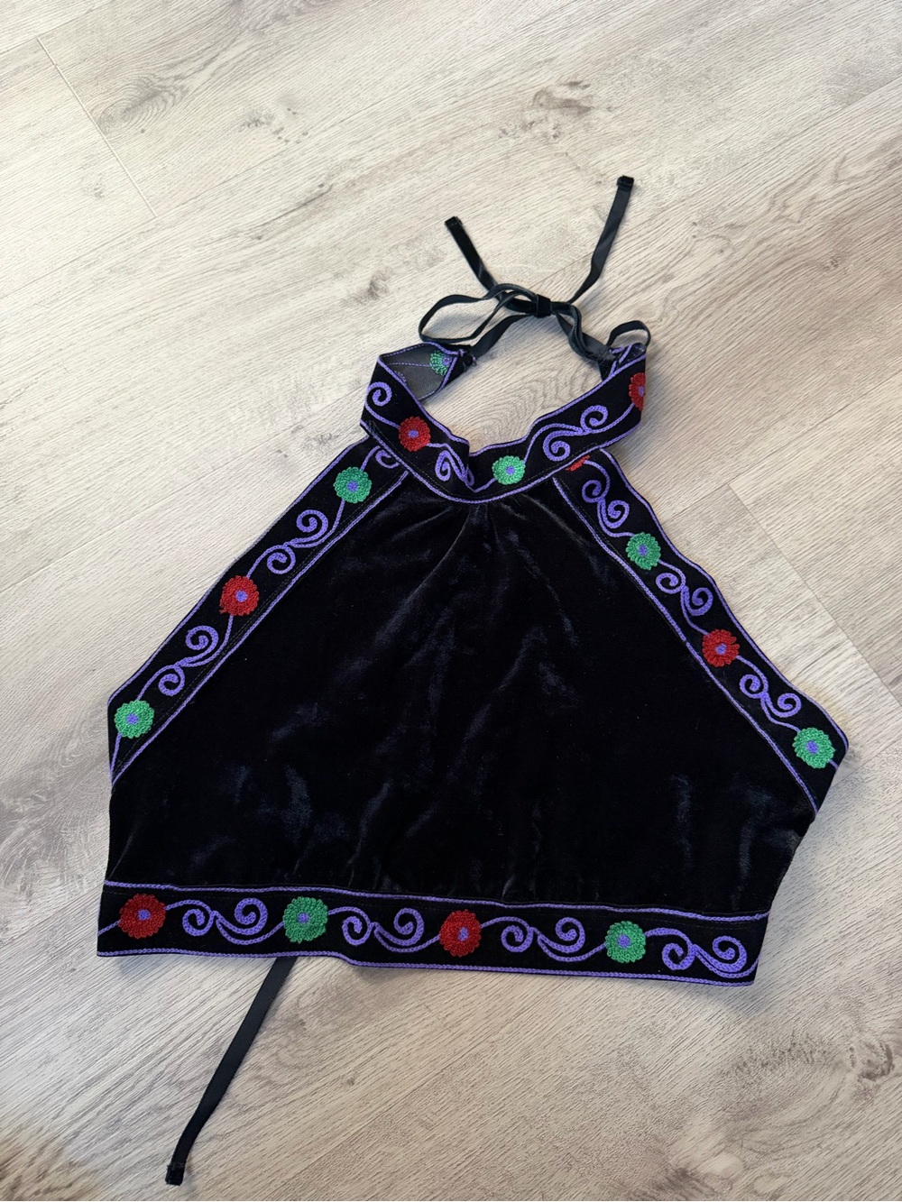Miracle Eye backless crop top